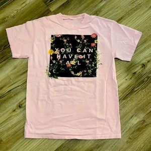 Pink Women’s T-shirt - Size Medium